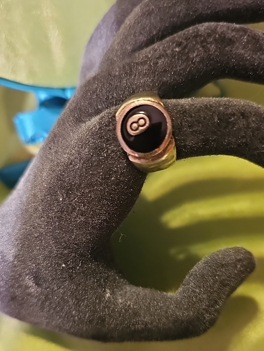 Mens Ring 8 black Ball